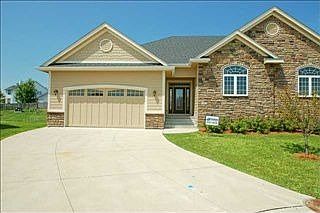 1st image of 7695 Escalade Ct