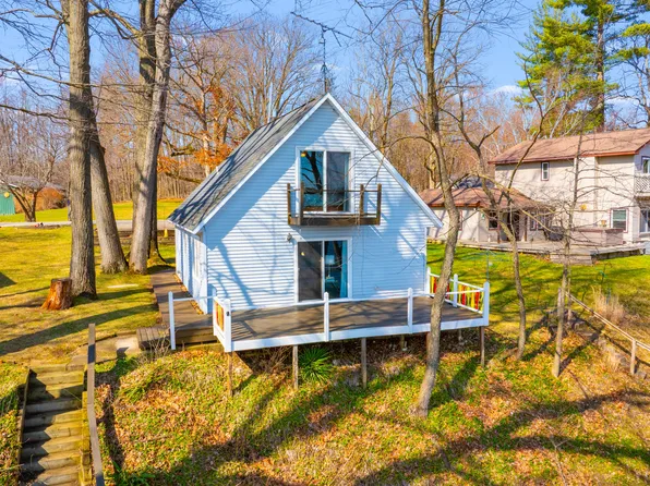 27965 North St, Gobles, MI 49055