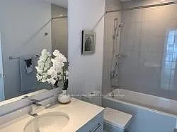 488 University Ave #2110 — Photo 6