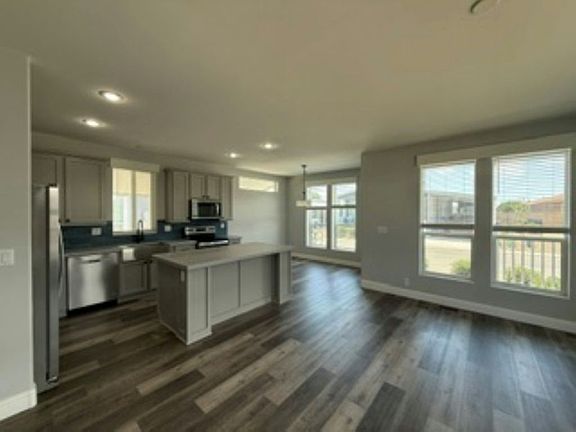 5th image of 12074 E McQueen Dr #20