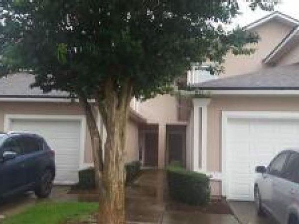 1st image of 879 Southern Creek Dr