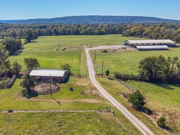 360 Highway 27 N, Story, AR 71970