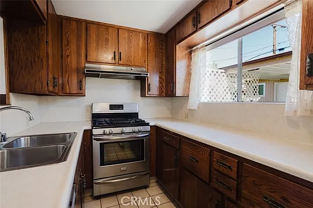 609 Alexander St #A — Photo 5