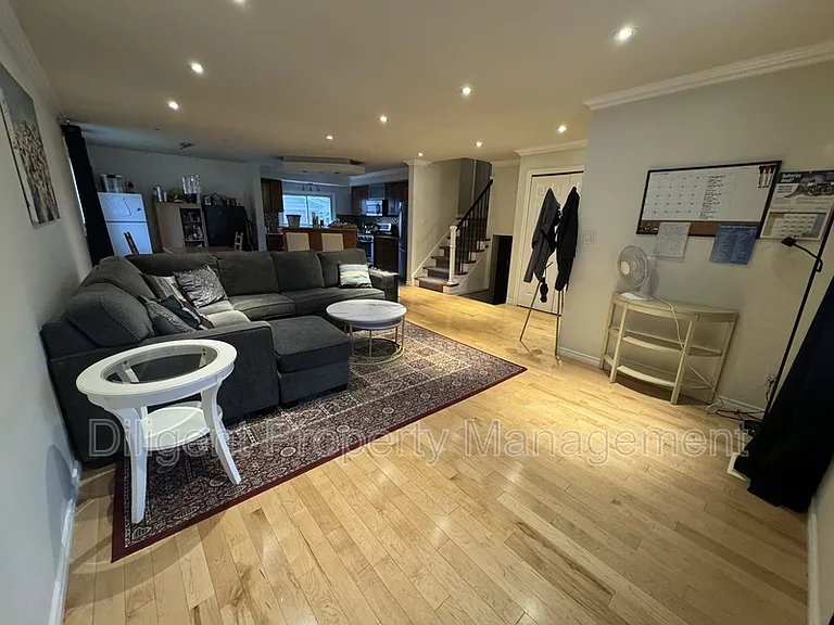 1326 Hopewell Ave #PROPERTY — Photo 3