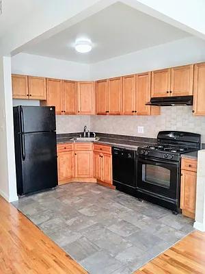 Rented by Level Group | media 13