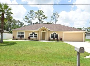 5 Robin Hood Ln, Palm Coast, FL 32164