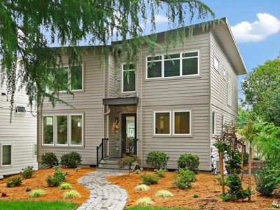 3838 36th Avenue W, Seattle, WA, 98199