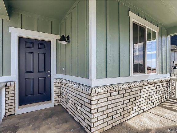 3rd image of 54908 E 28th Avenue