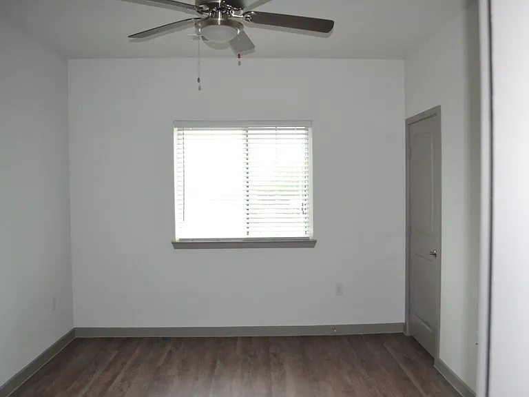 Majestic Ranch Apartment Homes — Photo 23