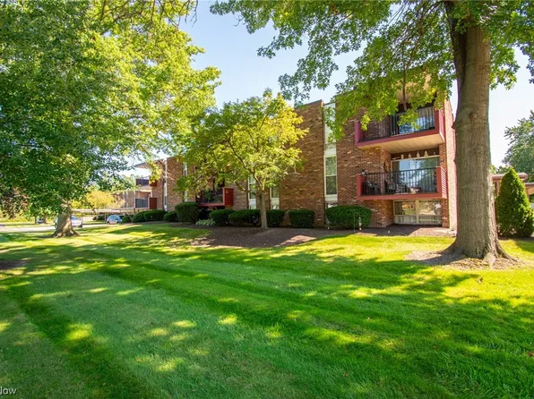 2980 N River Rd #E1, Warren, OH 44483