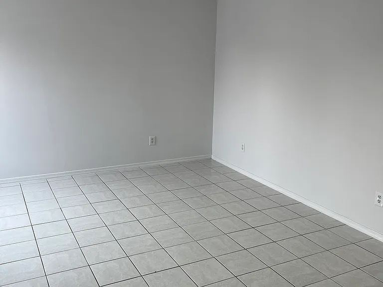 621 Elizabeth Ave #2 — Photo 11