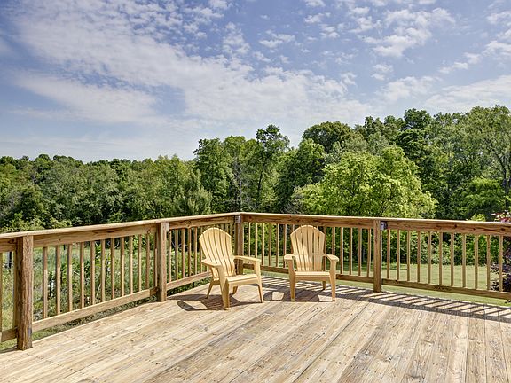 Outdoor living space galore