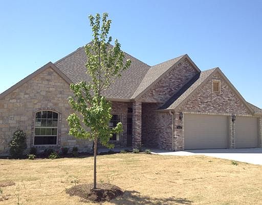 1st image of 4408 Meadow Oaks Dr