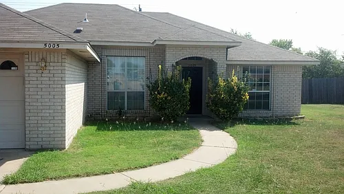 5005 Shawn Dr Photo 1