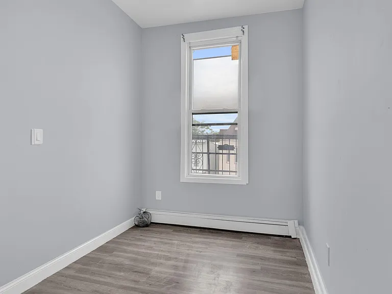 149 Bowers St #3 — Photo 14