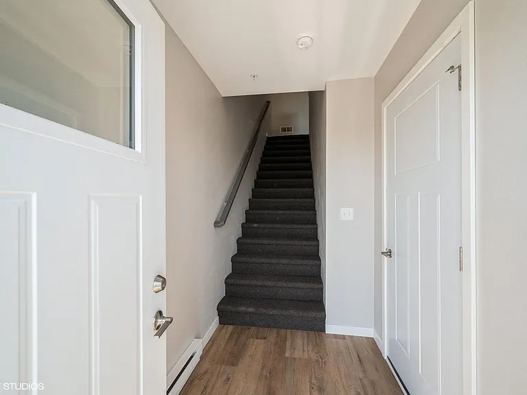 2773 Rookwood Ln — Photo 25