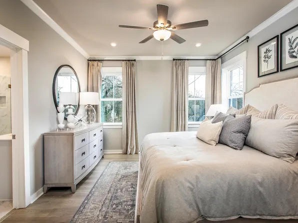 110 Bridgecrest Rd, Roswell, GA 30075