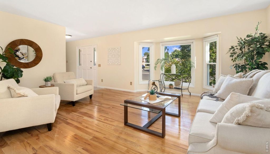 1431 Cape Cod Cir