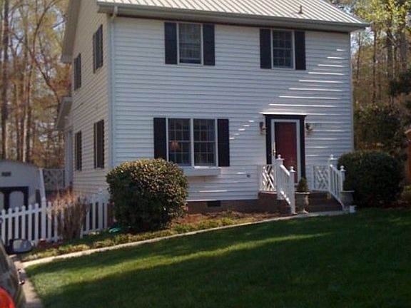 3rd image of 1012 Alexander Stewart Dr
