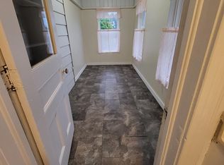 522 S Wilbur Ave #3, Sayre, PA 18840