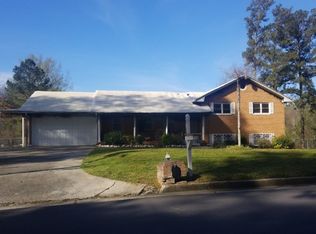 3750 Pebble Beach Dr, Atlanta, GA 30349