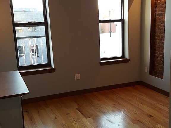 3rd image of 246 Pacific St #5A