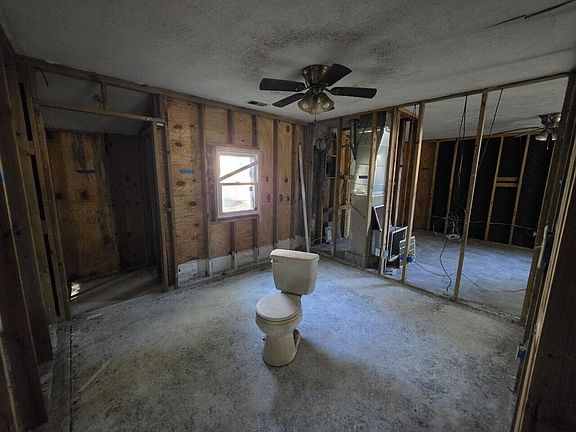 5th image of 1548 Haynes Ave