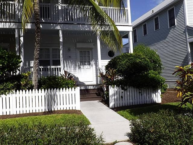 1st image of 7053 Harbor Village Dr