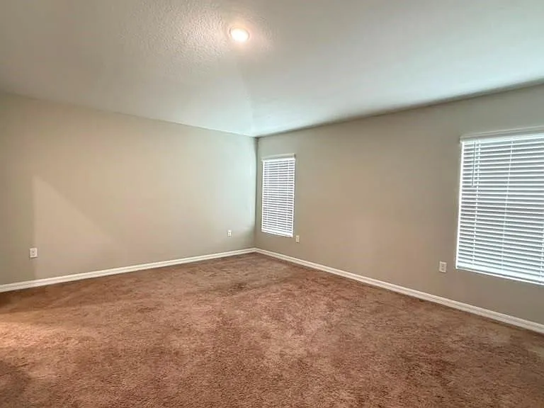 4904 Mainsail St — Photo 18
