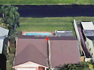 7426 San Sebastian Dr, Boca Raton, FL 33433