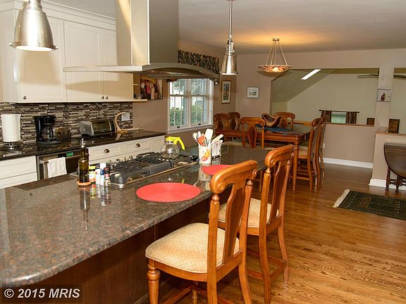 5th image of 630 Dunberry Dr