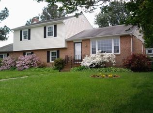 1107 Clifton Dr, Colonial Heights, VA 23834