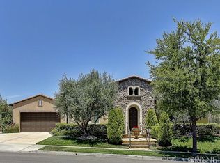 26542 Black Oak Dr, Valencia, CA 91381