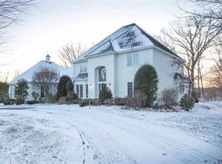 20 E Ridge Rd, Loudonville, NY 12211