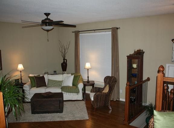 5th image of 4813 S 22nd St