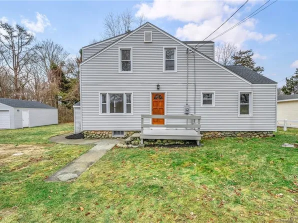 22 Hawley Street, Stonington, CT 06379