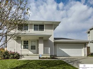 1502 Florence Bd, Omaha, NE 68110