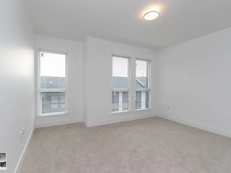 9278 Slopes Mews #2 — Photo 8
