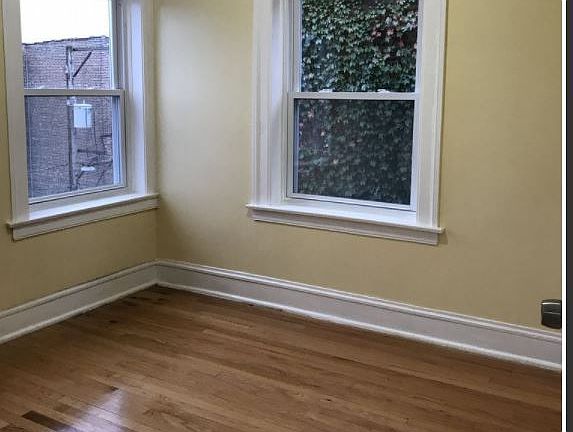 3rd image of 7739 S Essex Ave #3rd