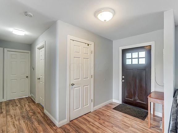4th image of 9120 W Broad St