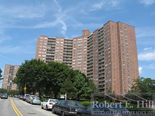 Sold by Robert E. Hill  | media 18