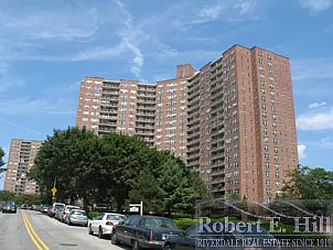 Sold by Robert E. Hill 