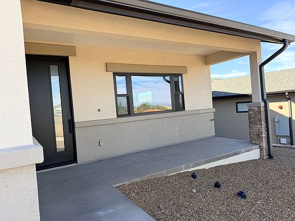 2nd image of 1714 Echo Canyon Dr