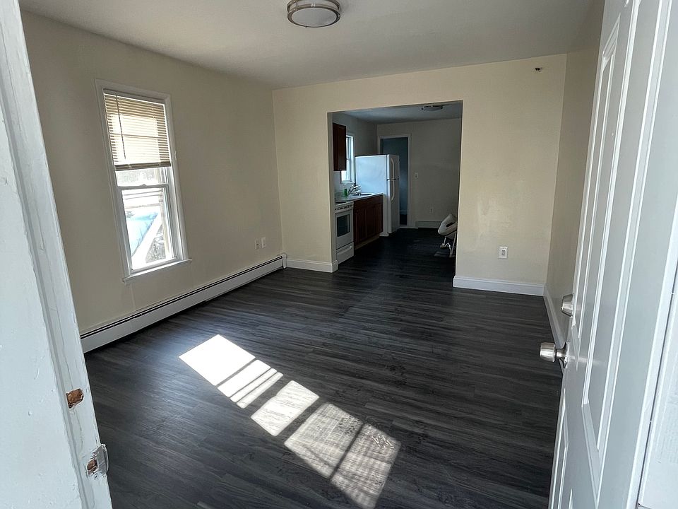1st image of 730 Ann St #730
