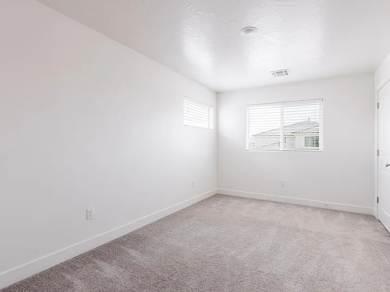 1889 E Honeycomb Dr — Photo 53