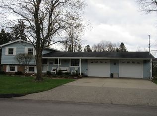 122 Morningside Dr, Battle Creek, MI 49015