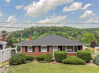 2327 Locust St, Greensburg, PA