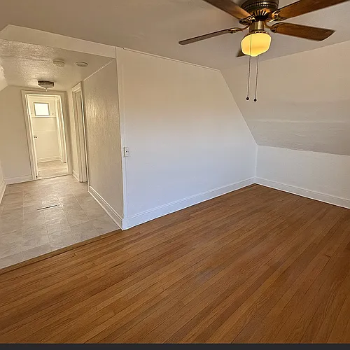 917 Osage Ave #5 Photo 1