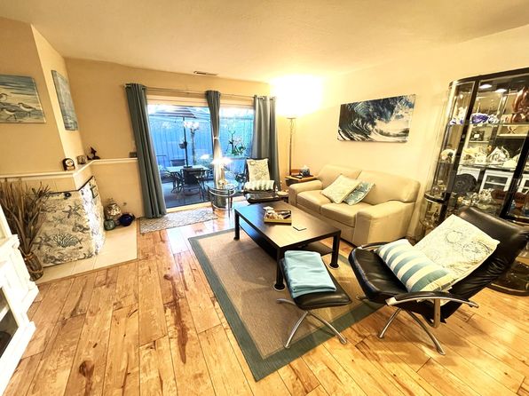 15 Rally Ct, Fairfax, CA 94930