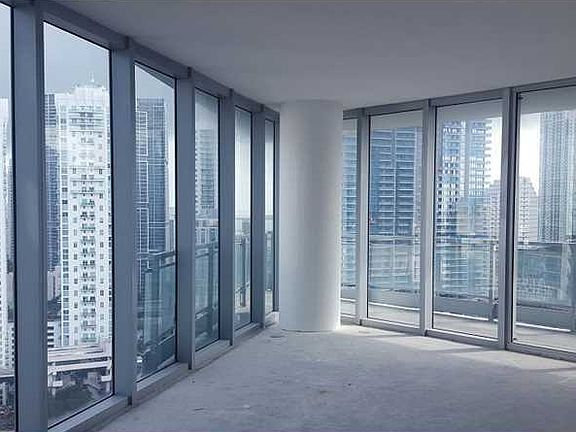 Most desirable unit in Mint Condominium
